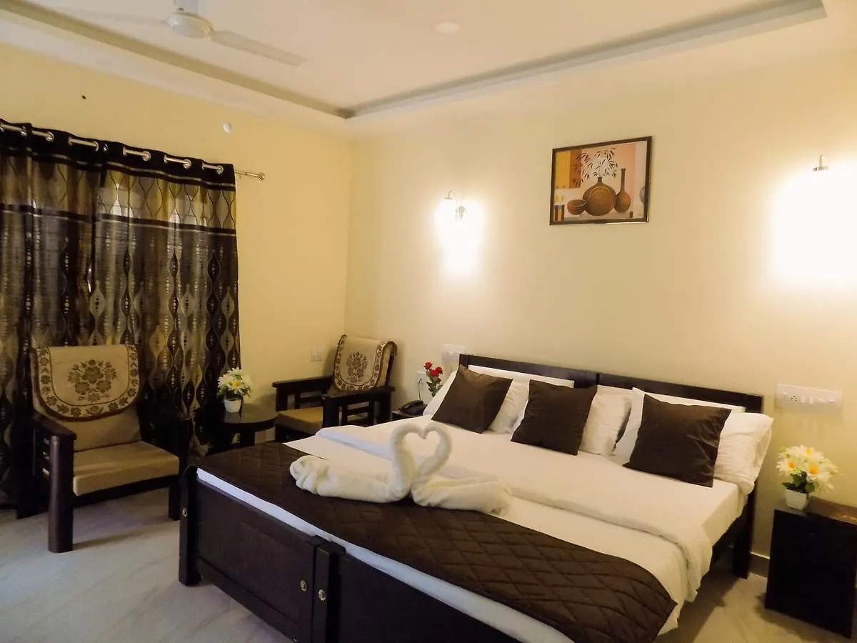 리조트 Mistywindvalley Kudayattur